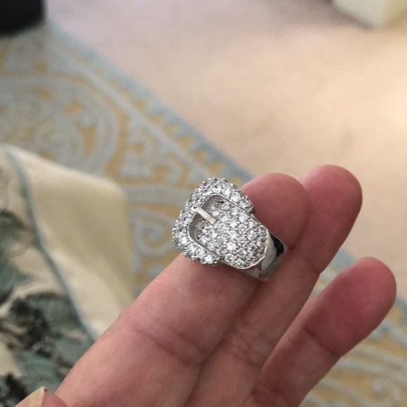 BOGO FREE 🌸Silver rhinestone buckle ring size 7 1/2 to 8,🌸 - Picture 5 of 5